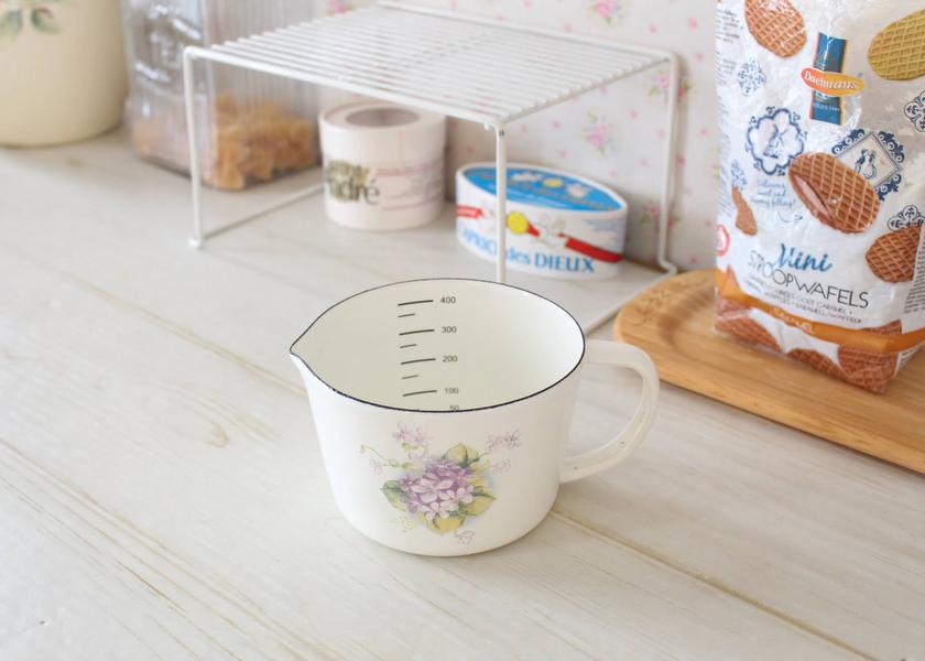 イマン スミレ ホーロー メジャーカップS － フレンチカントリーのバラ