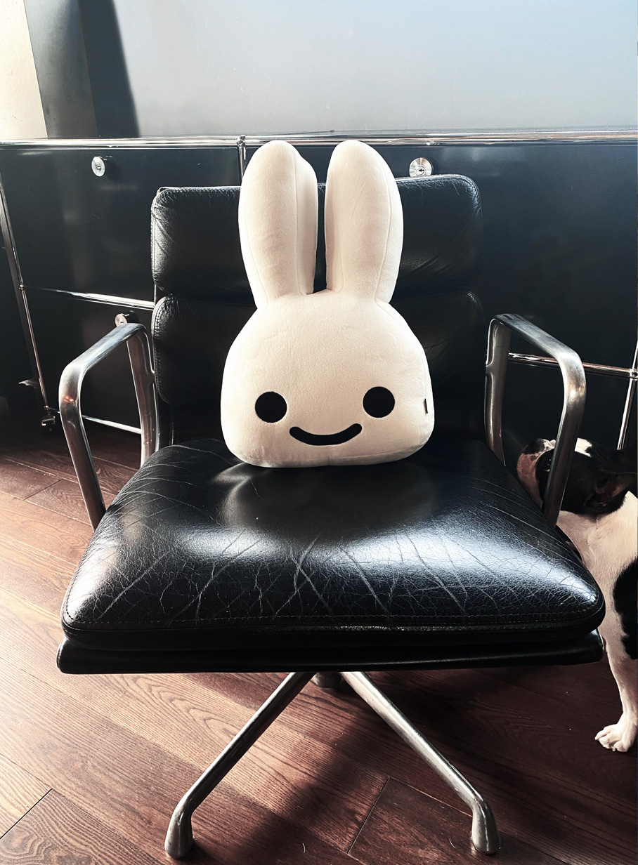 ウサギクッション｜ウサギがいる｜CUNE ONLINE STORE