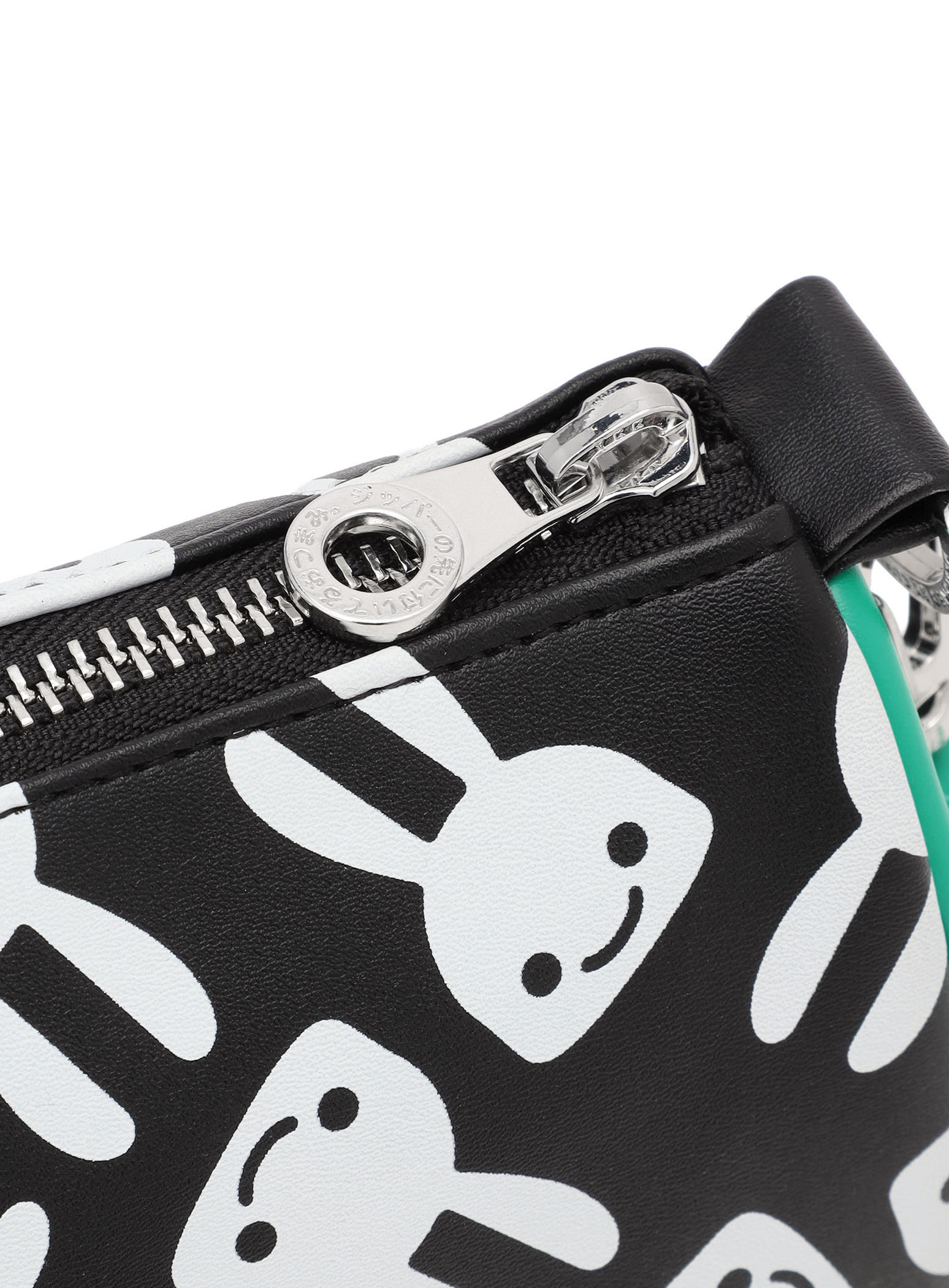 CUNE おかしバッグチャーム 2種セット おかしバッグチャーム｜ウサギが