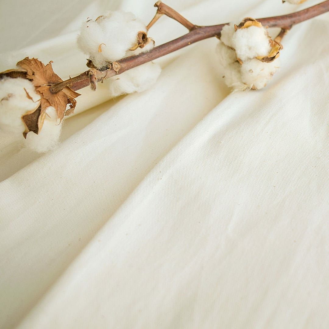 やさしい触り心地の生成り綿100％生地のカフェカーテン| カーテン通販