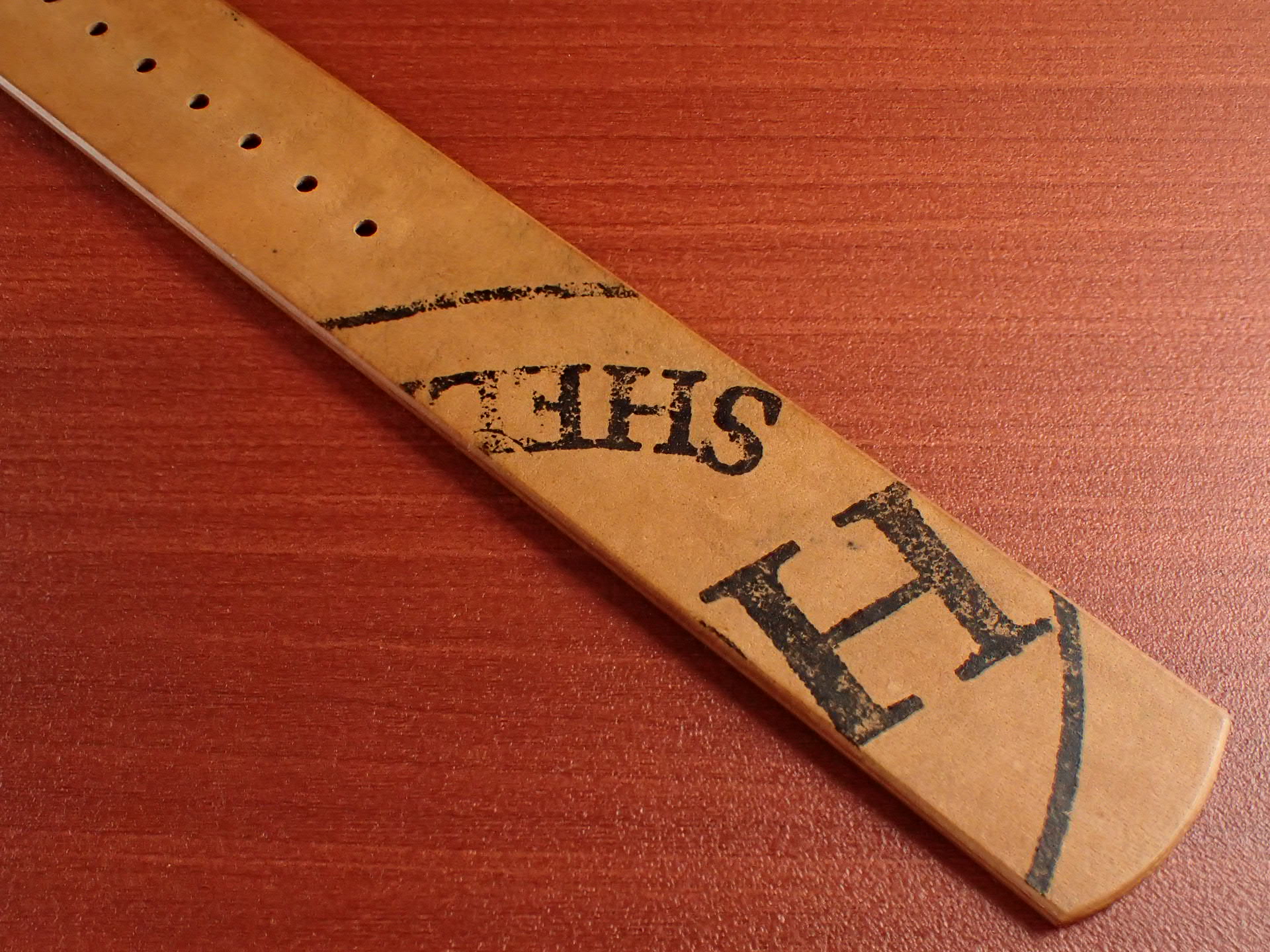 ホーウィン シェルコードバン 引き通し革ベルト ＃4 17～24mm 受注生産