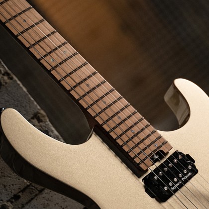 ギターファクトリー