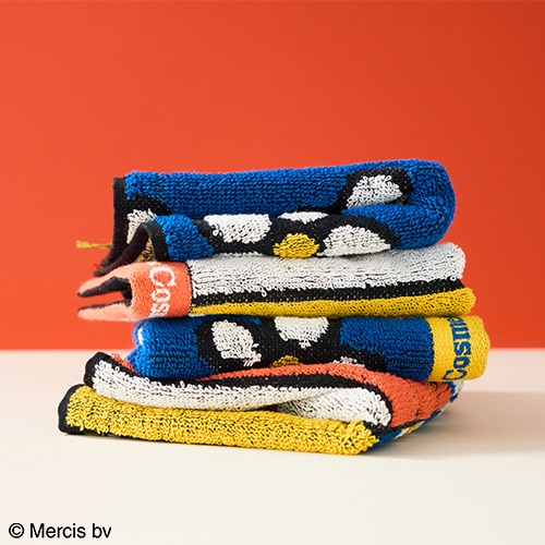 Cosme Kitchen】＜miffy＞ハンカチタオル 4分割 ｜Biople WEB STORE