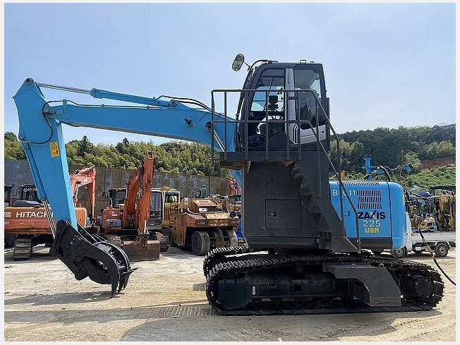 日立建機 ZX225USRE-3 | 福岡県の油圧ショベル(ユンボ) | BIGLEMON