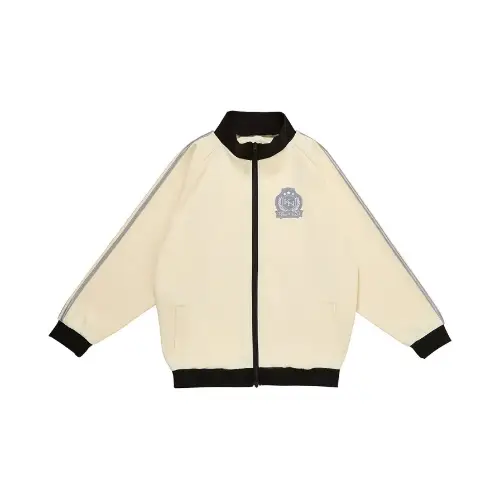 中島健人が着用している「I AM:U official goods」のアイテム紹介