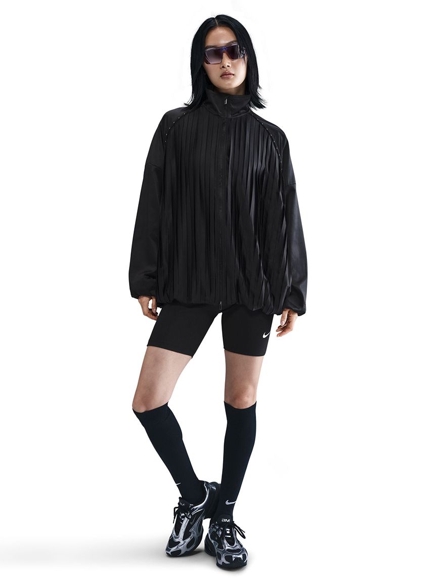 NIKE】PLEATD TRK JKT(ジャケット)｜アウター｜emmi（エミ）の通販