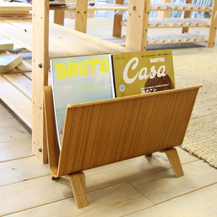 マガジンラック チーク／SAITO WOOD （サイトーウッド）｜愛着を持って