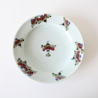 釉裏紅椿 7寸／中田窯｜愛着を持ってずっと使いたいモノを集めた