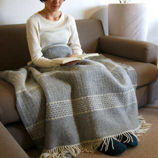 スロー（130×200）キルト／KLIPPAN（クリッパン）｜愛着を持ってずっと