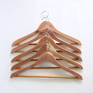 ラベンダー&シダーハンガー 5本組／Woodlore(ウッドロア)｜愛着を