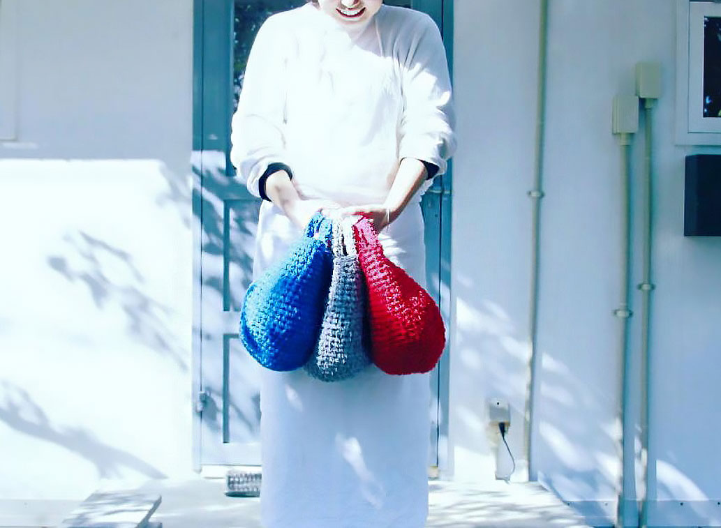 いつでも持ち歩きたくなるような「KAWAMURA MIKI SAKIAMI BAG」の裂き