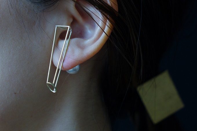 大胆かつ繊細な印象。独特な浮遊感に心惹かれる「coeur ya.」の立体