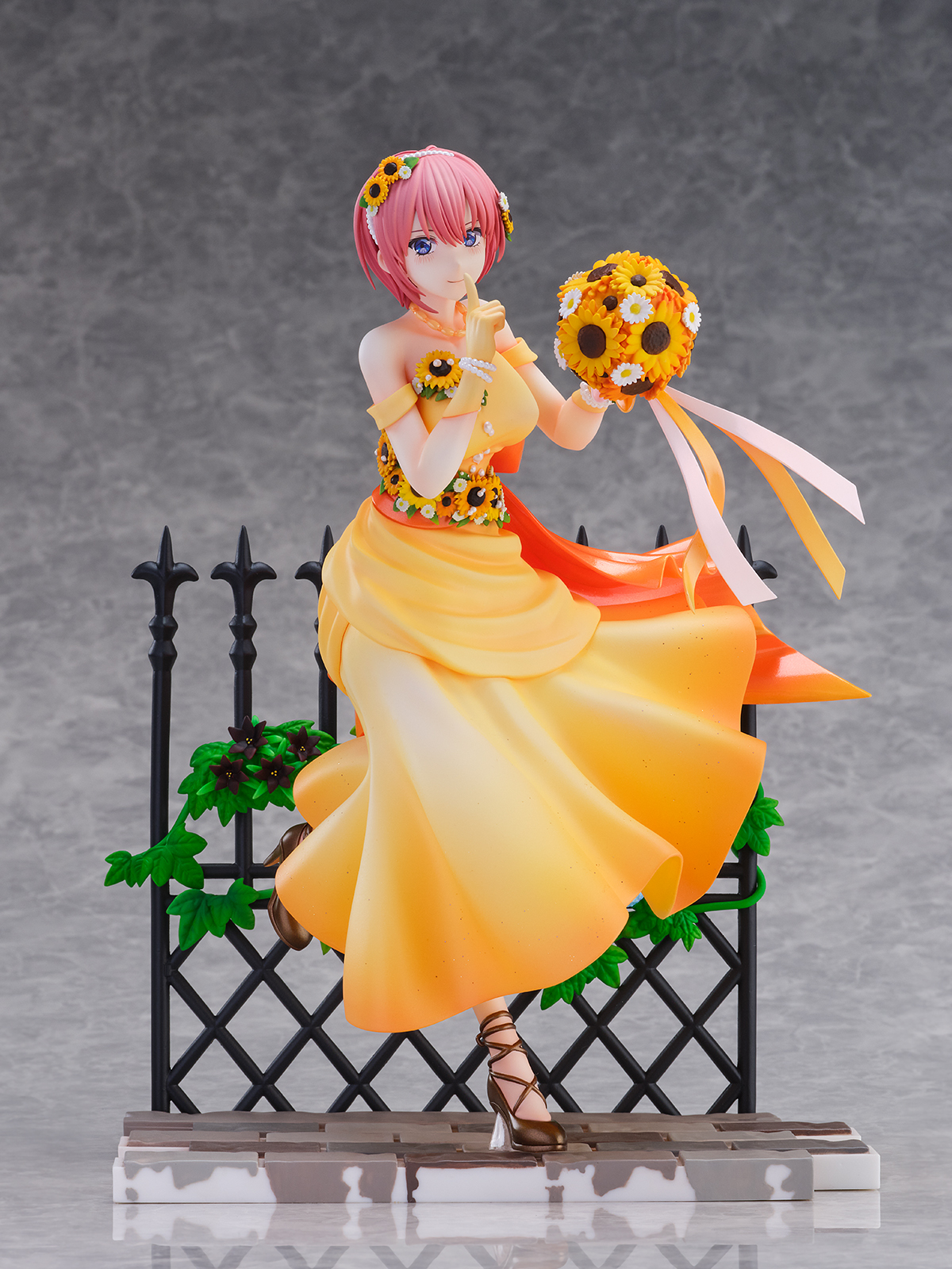 SHIBUYA SCRAMBLE FIGURE 中野 一花 -Floral Dress Ver.- 1/7スケール