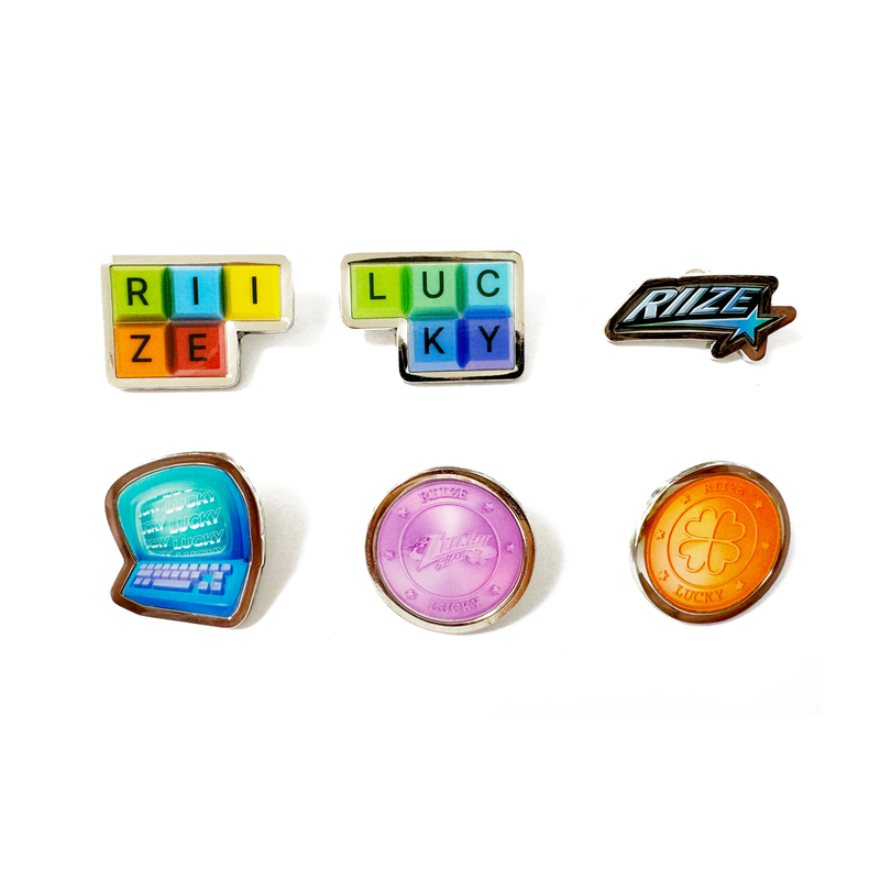 ランダムピンバッジ | SMTOWN OFFICIAL ONLINE STORE