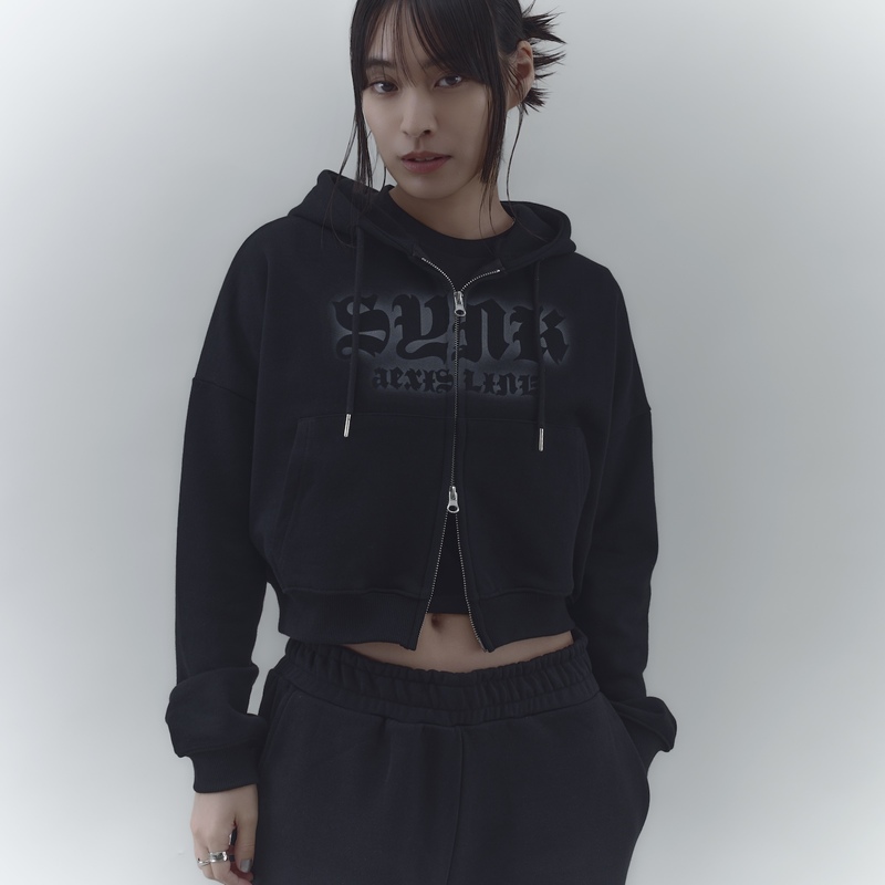 ジップアップパーカー(クロップド) | SMTOWN OFFICIAL ONLINE STORE