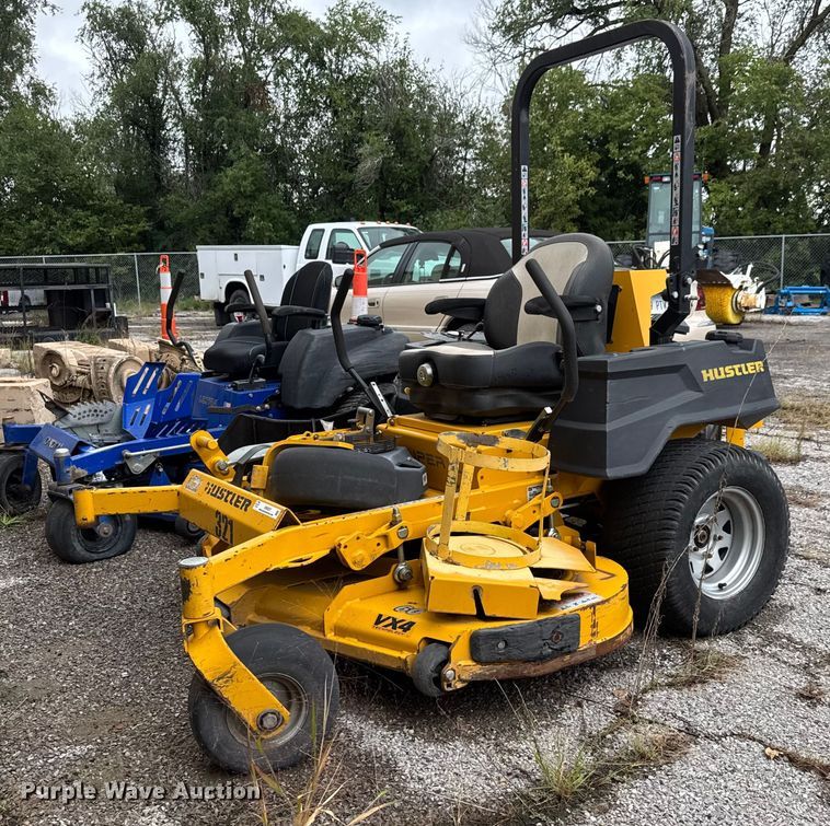 2019 Hustler Super Z ZTR lawn mower in Hutchinson, KS | Item