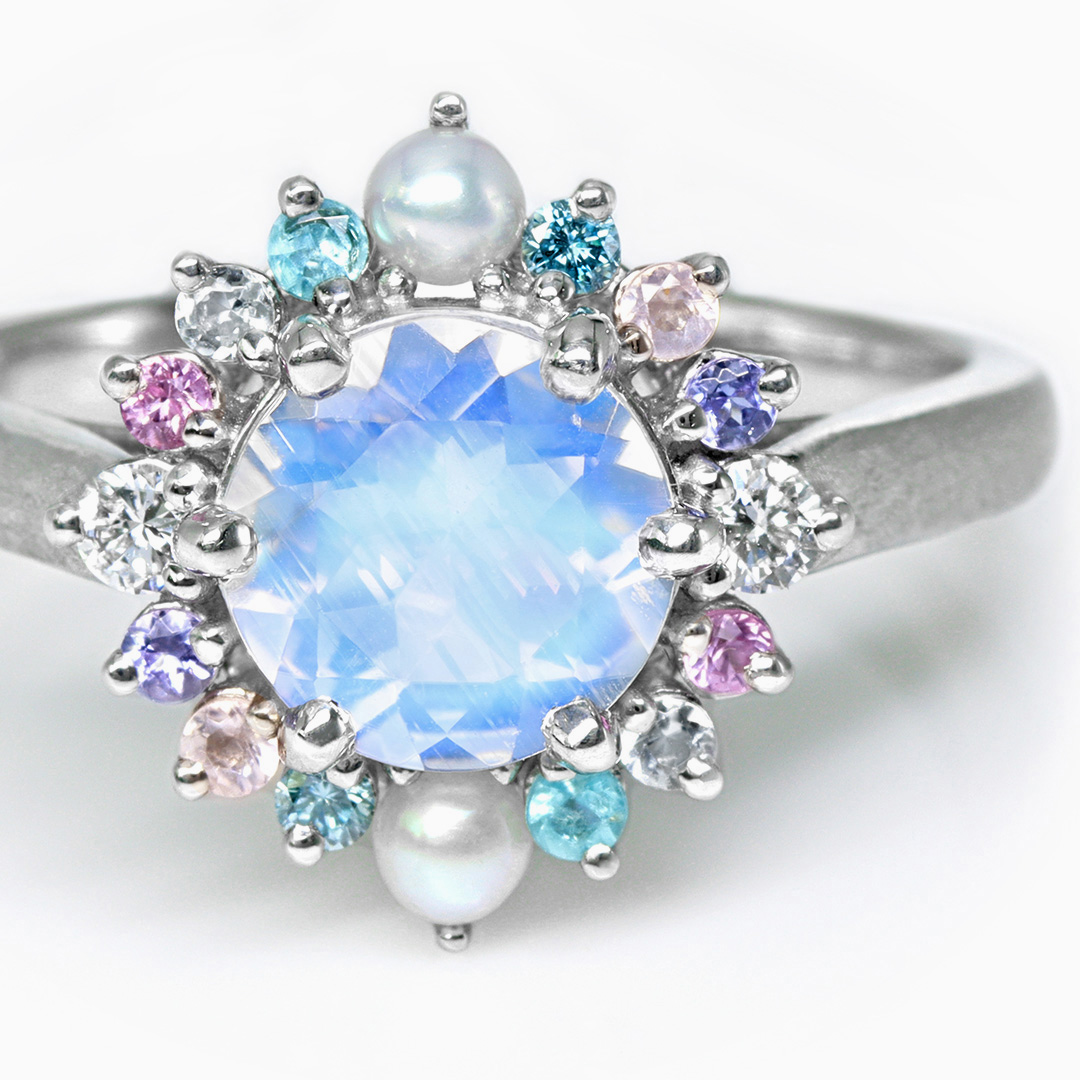 ロイヤルブルームーンストーン K18/PTリング・フロレゾン