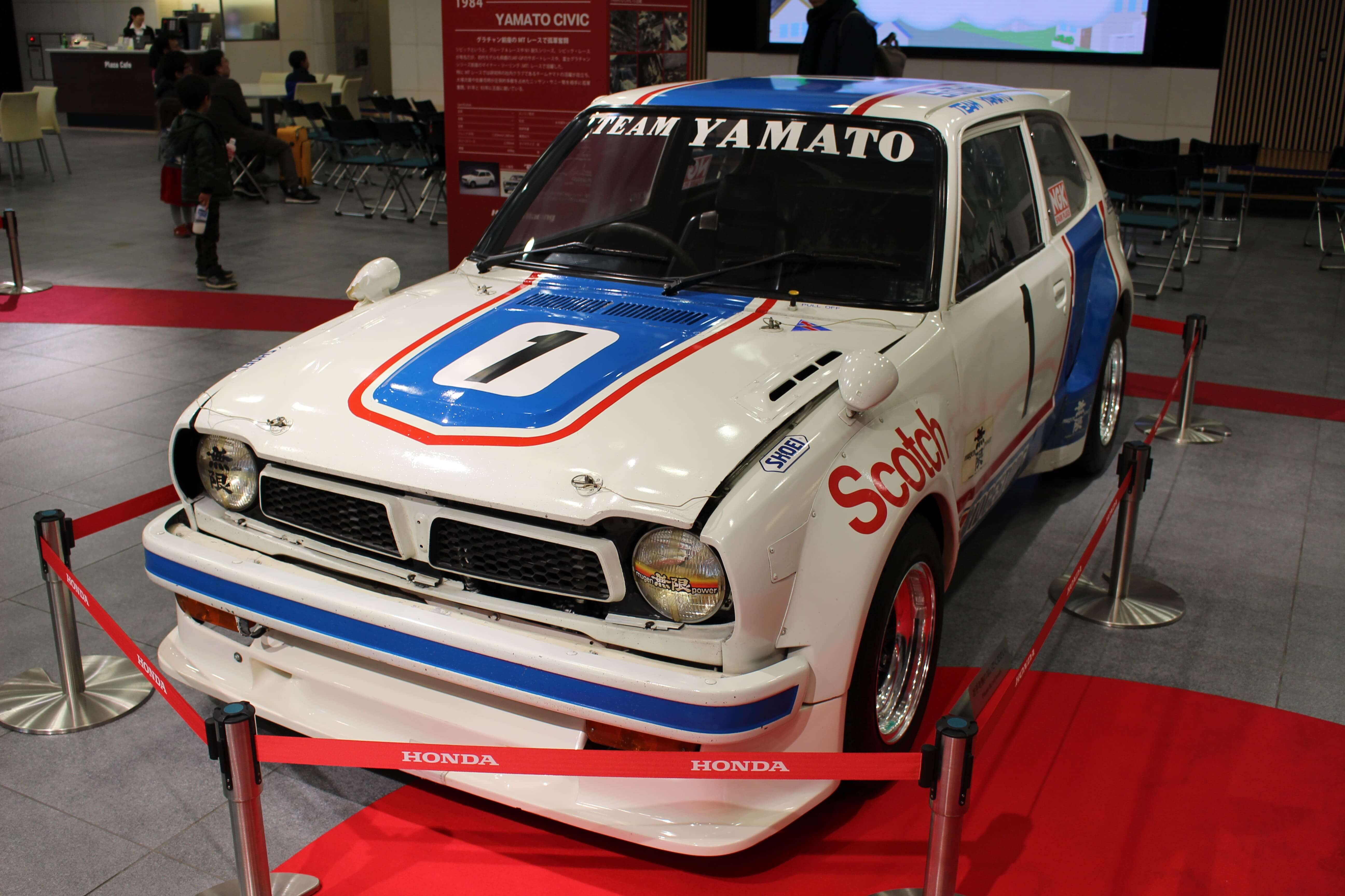 歴代レーシングシビックが展示。「CIVIC Racing History～FF最速