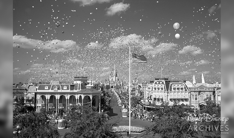 Walt Disney Waiting for the Moment 版画 Walt Disney Waiting for