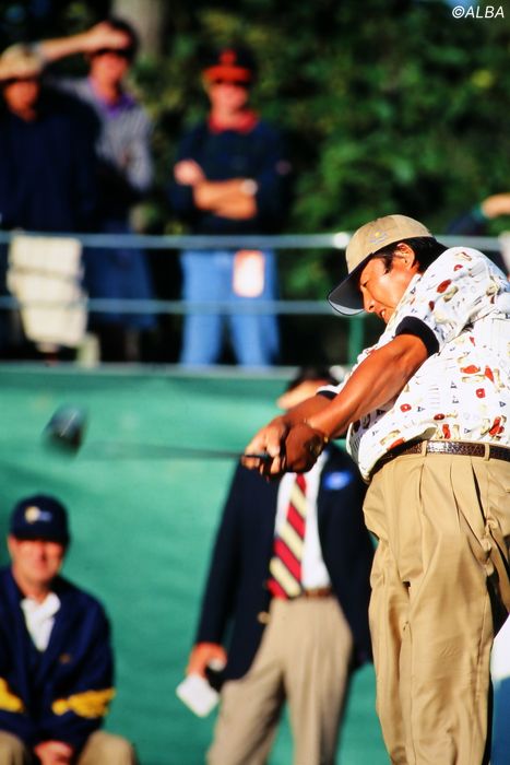 写真] ジャンボ尾崎を写真で振り返る 国内男子ゴルフ JGTOツアー の