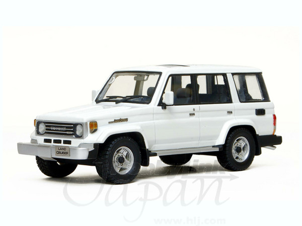 1/43 トヨタ ランドクルーザー 70 1990 (ホワイト) | HLJ.co.jp