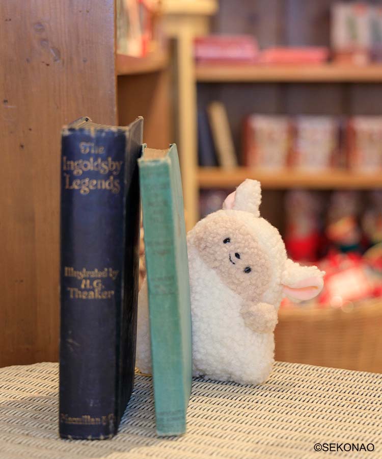 ちらりズぬいぐるみ ぬいぐるみ 人形 グッズ ブルーエ ブルーブルーエ