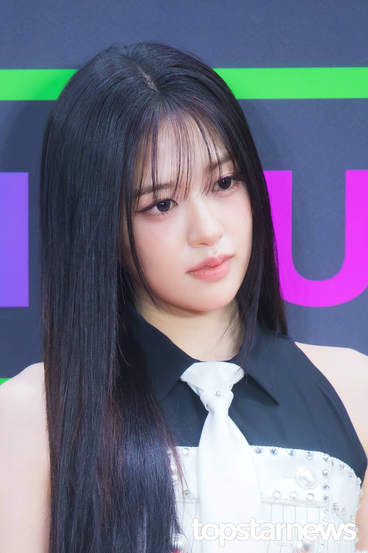 IVE アン・ユジン、安定したMC力を証明！6回連続で「SBS 歌謡大典」の