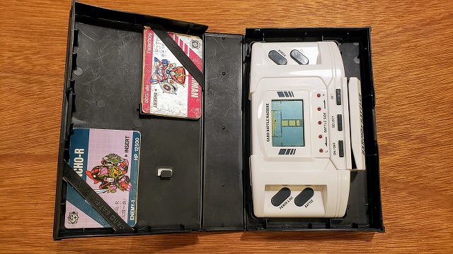 平成を代表する商品を「バーコードバトラー」で戦わせてみた