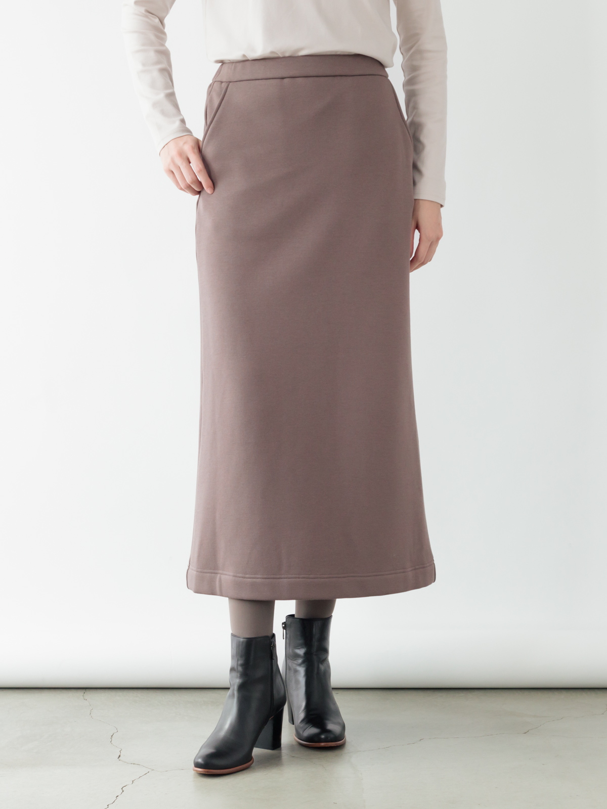 シルクタッチの高密度ブランケットスカート/モカ | Factelier