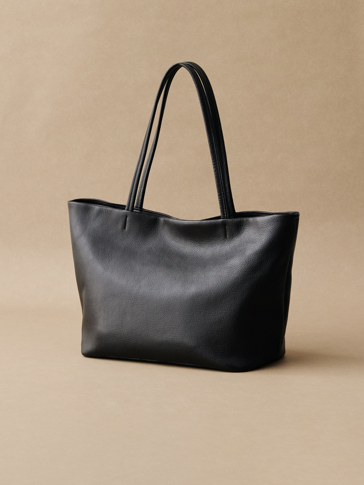 NEW 】1枚革の高級感。オリーブレザー2wayバッグ | Factelier