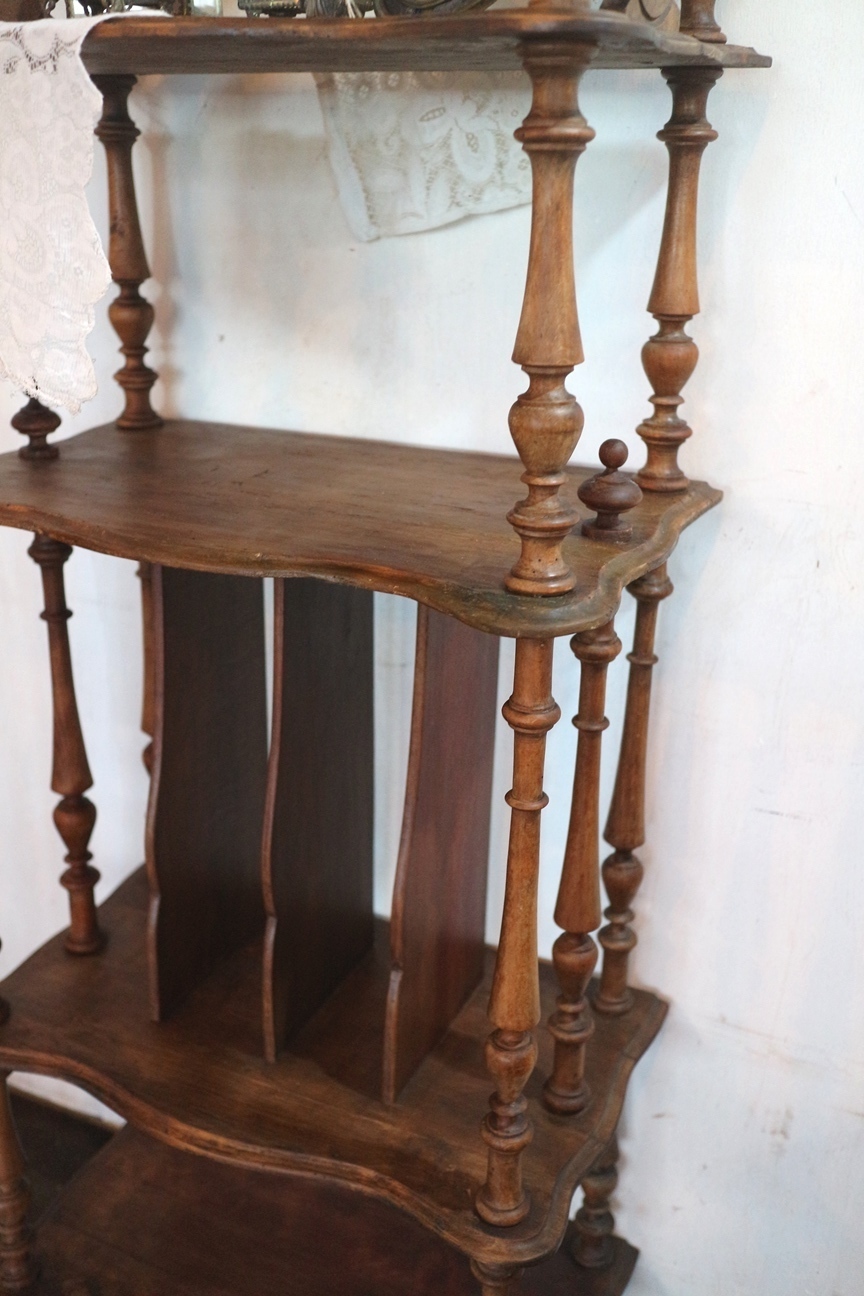 ミュージックシェルフ ナポレオン3世 - フランスアンティークのお店