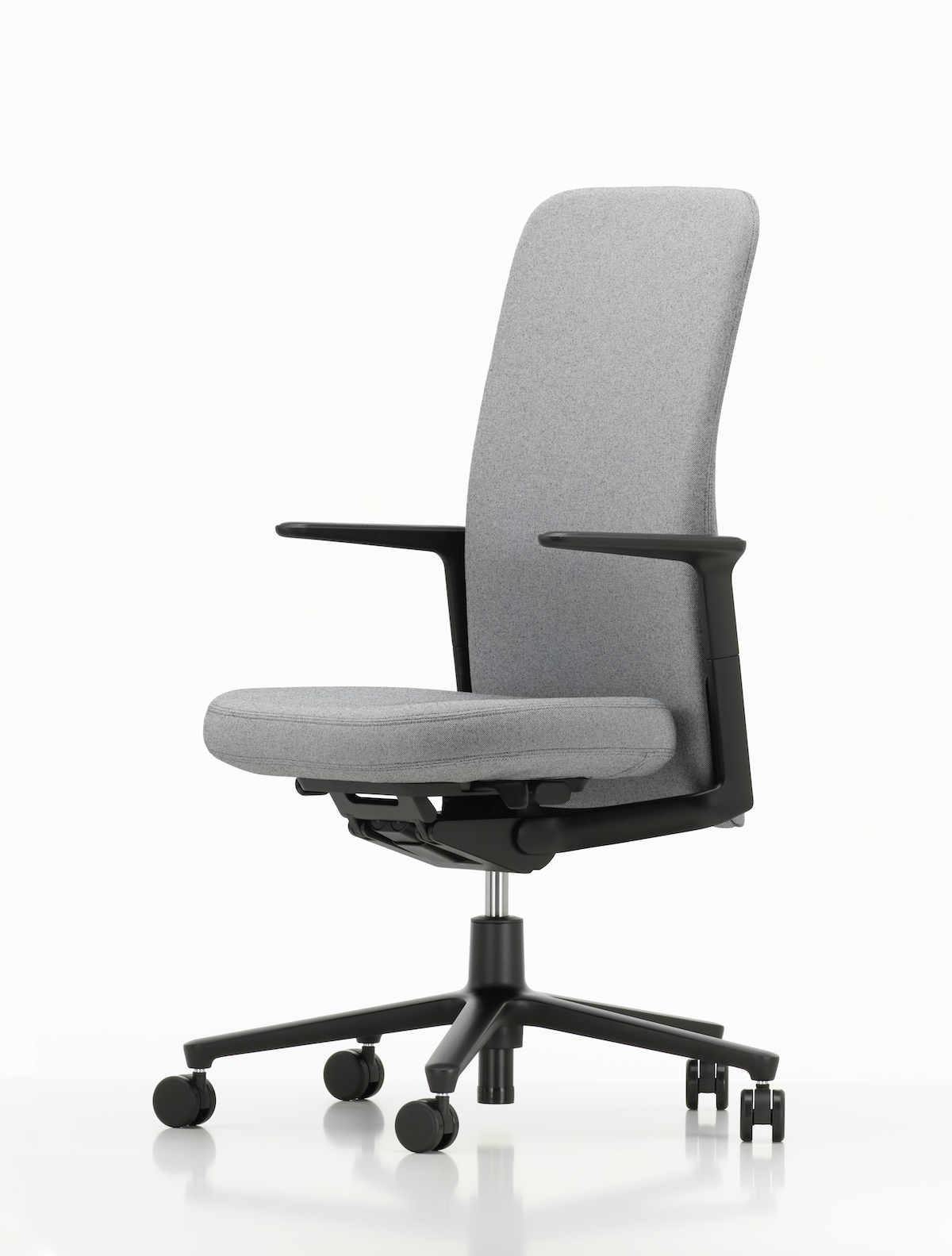 Pacific Chair by Edward Barber & Jay Osgerby