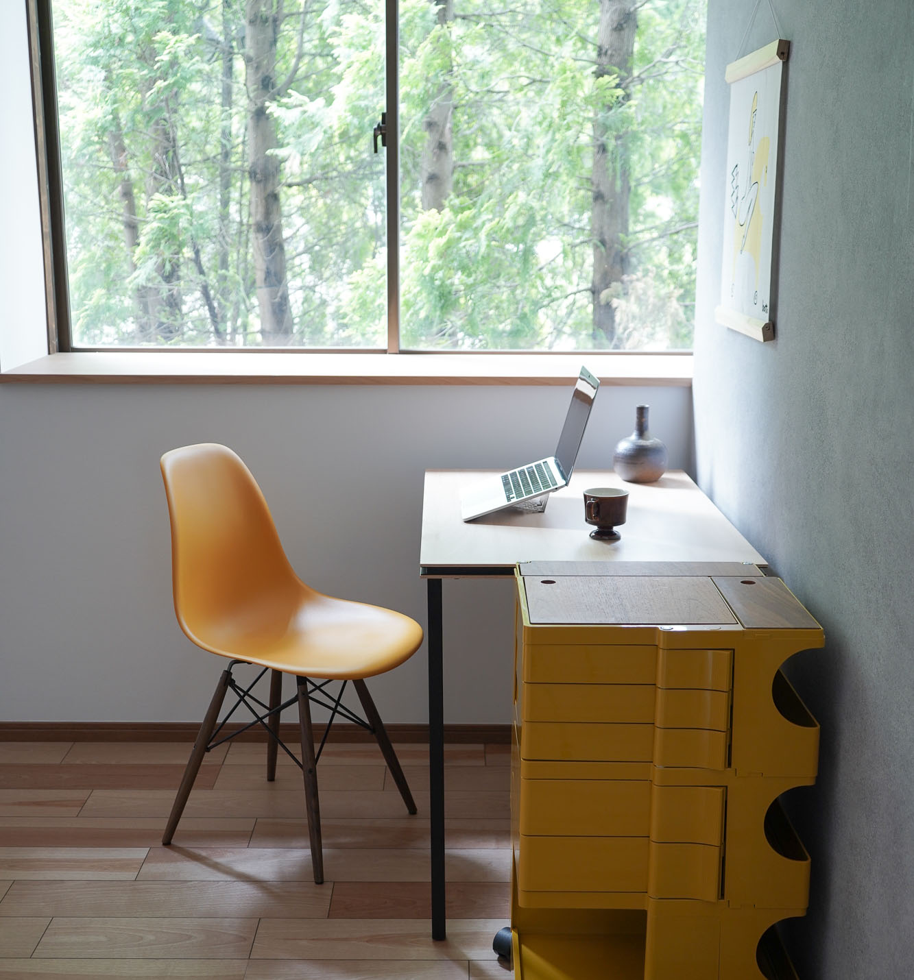 イームズ サイドシェルチェア DSW ディープイエロー ブラックベース