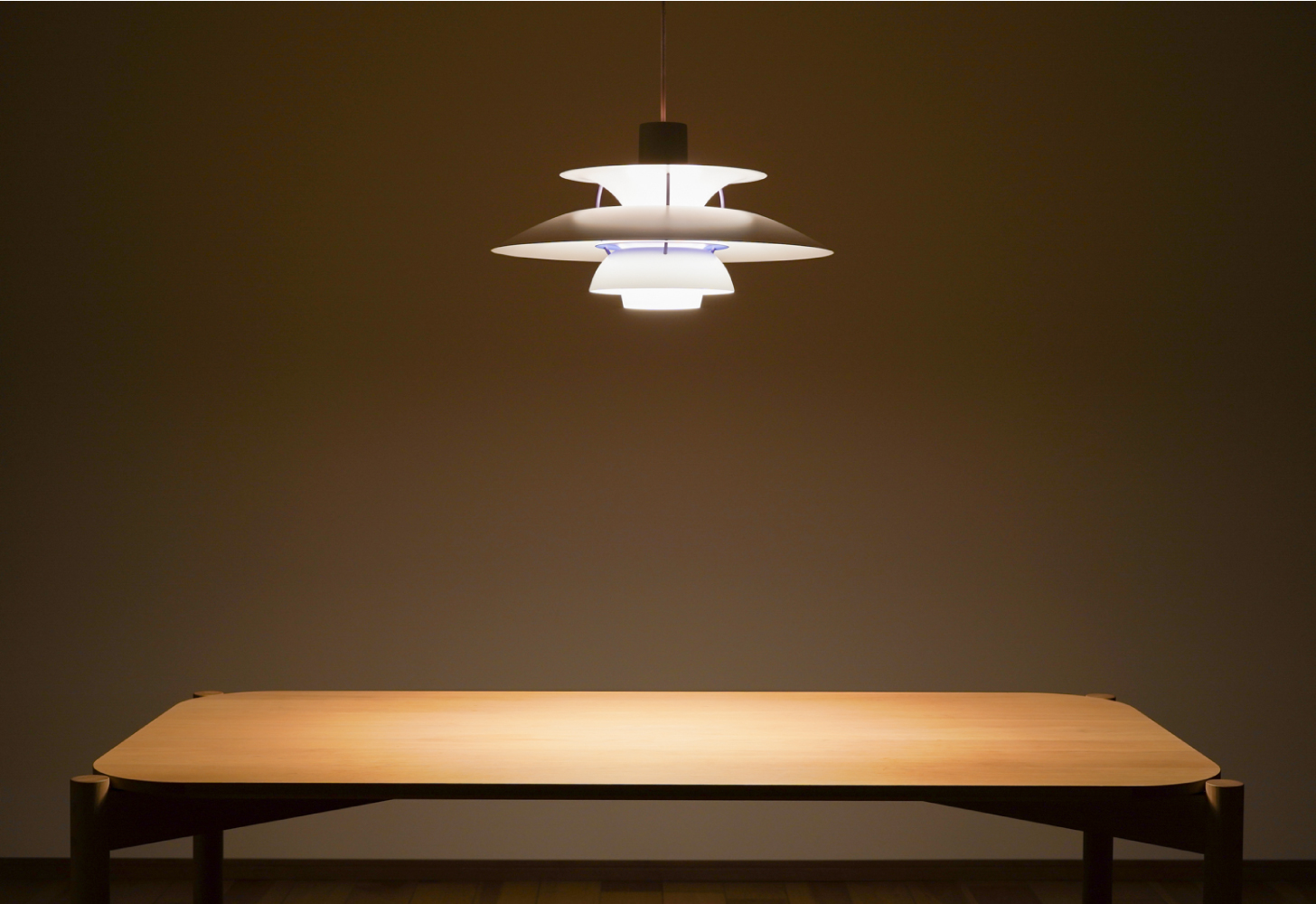 ルイスポールセン PH5 - 名作ペンダントライトの魅力を徹底解説 - vanilla