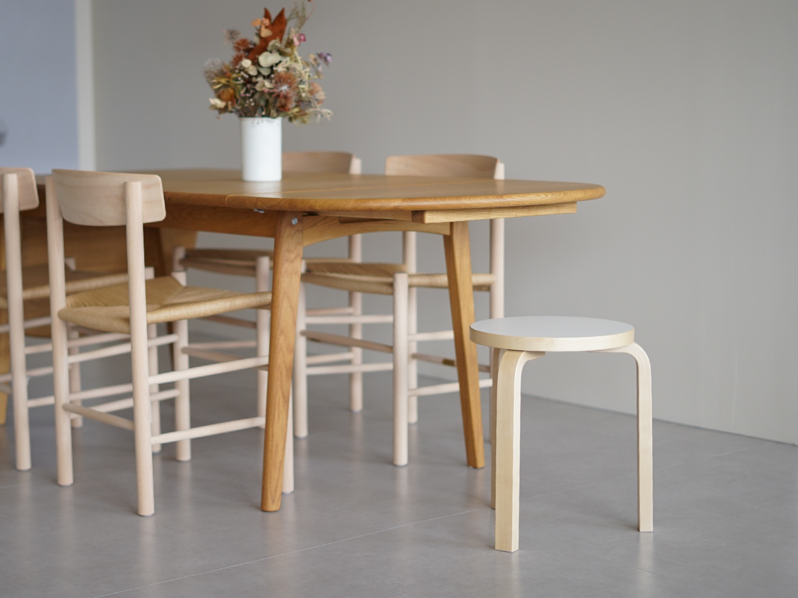 artek (アルテック) STOOL 60（スツール 60） 3本脚 ホワイト