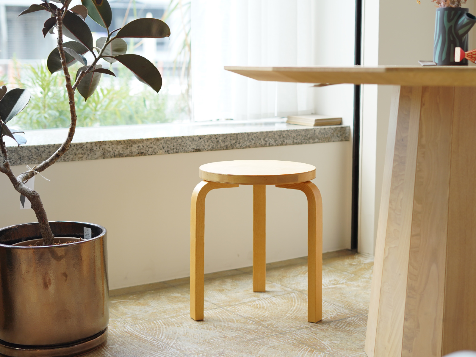 artek (アルテック) STOOL 60（スツール 60） 3本脚 ハニーステイン