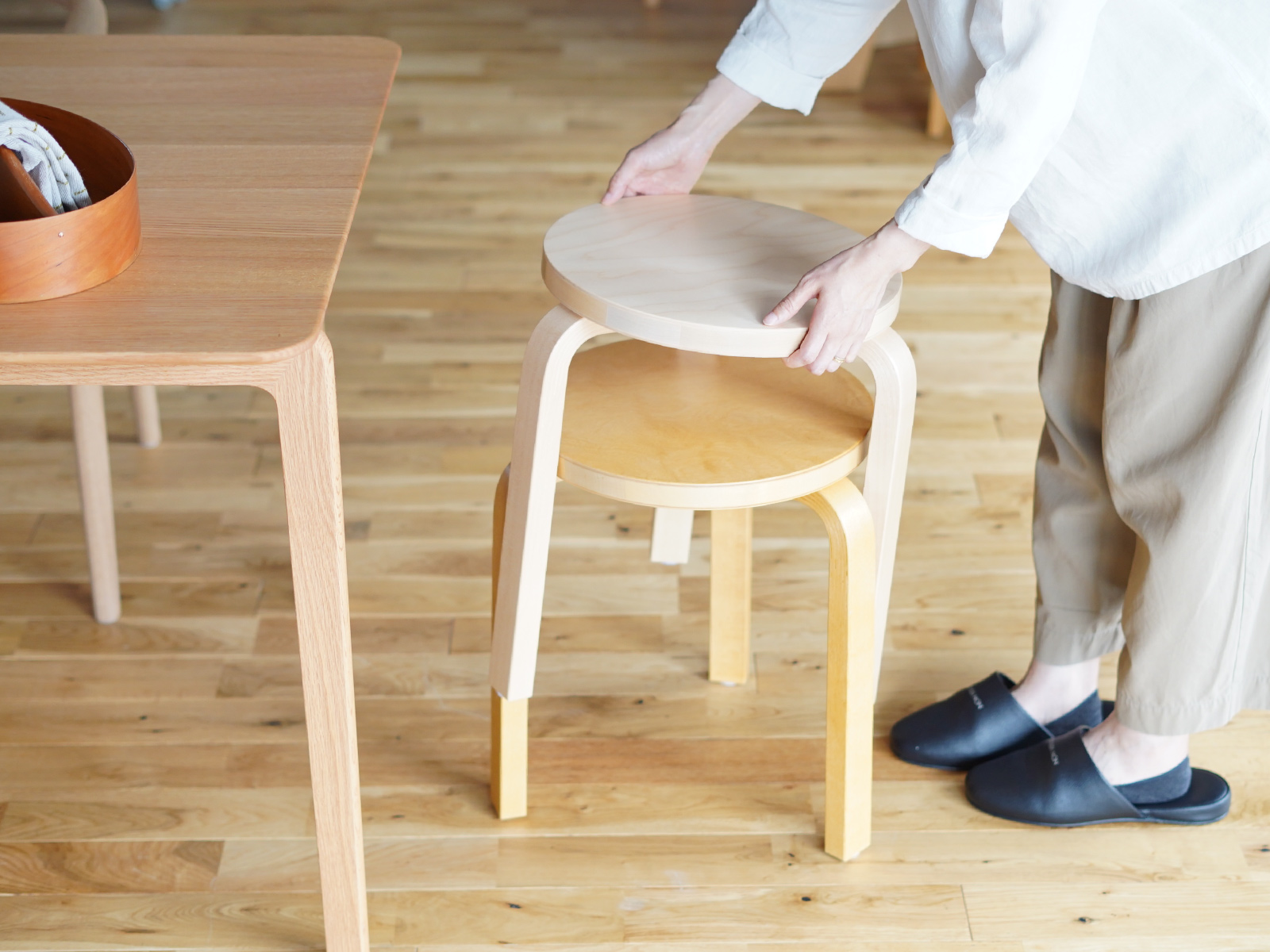artek (アルテック) STOOL 60（スツール 60） 3本脚 ナチュラル