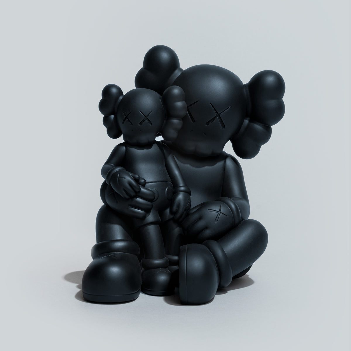 KAWS_CBM_photo_S_7_1200x.jpg?v