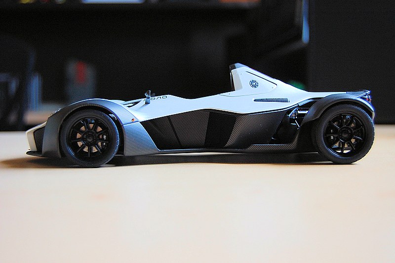 REVIEW: AUTOart BAC Mono • DiecastSociety.com