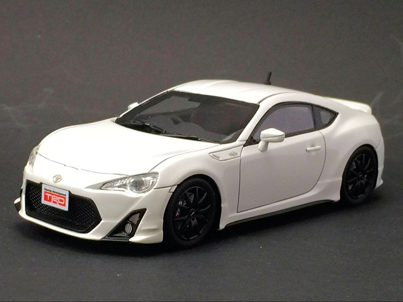 First Look: One Model Toyota 86 TRD • DiecastSociety.com