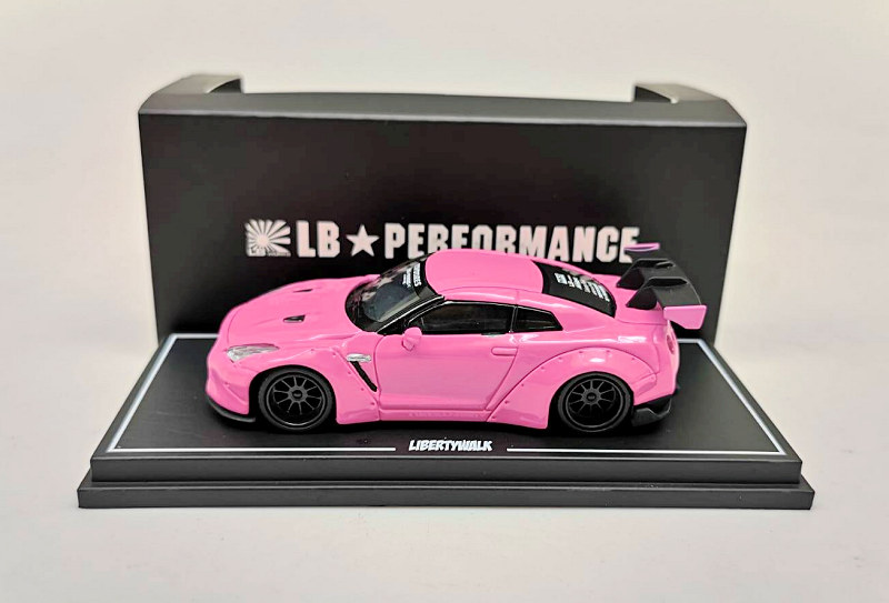 Liberty Walk LB Performance Nissan R-35 Factory Box Pink