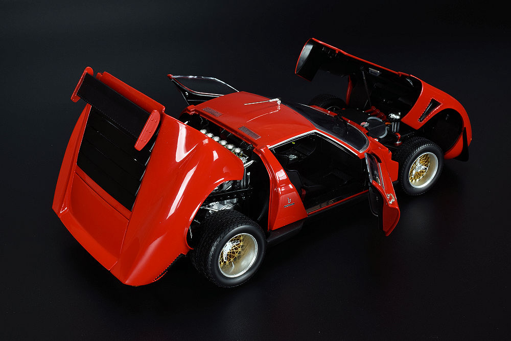 REVIEW: Kyosho Lamborghini Miura SVR • DiecastSociety.com
