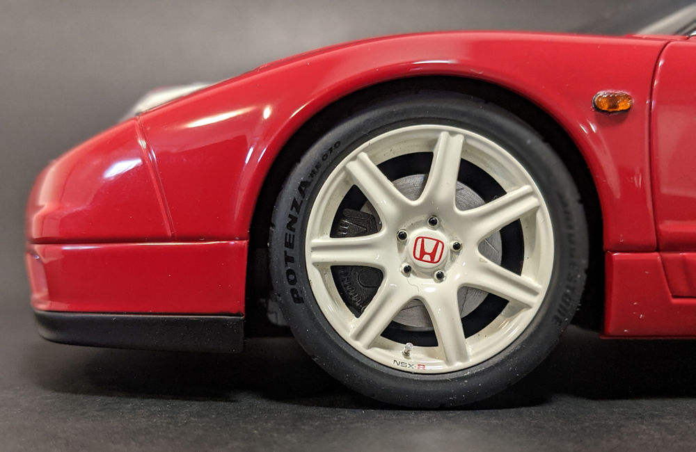 REVIEW: AUTOart Honda NSX-R (NA2) • DiecastSociety.com