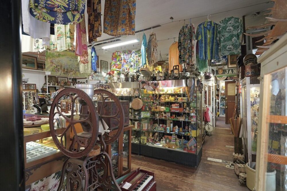 アンティーク＆ヴィンテージ好き必見！ 有識者が通うハワイの名店5選