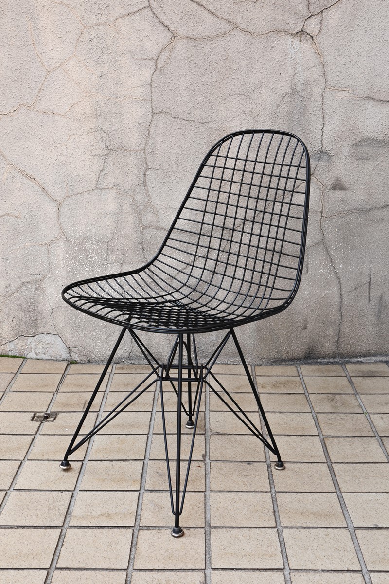 イームズのシェルチェアの系譜と市場価値が知りたい！ | Dig-it