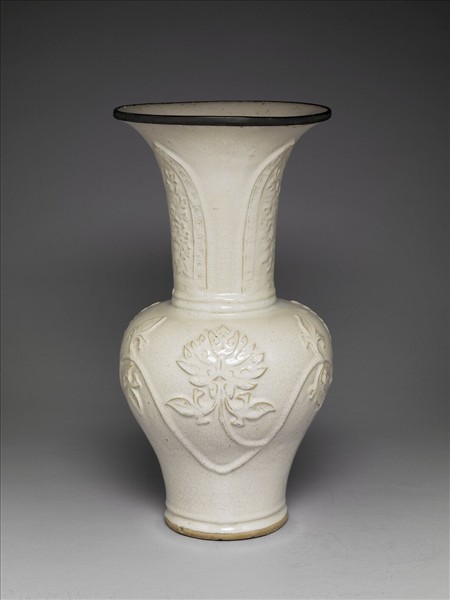 中國南方窯紫砂月白釉鳳尾瓶- 故宮