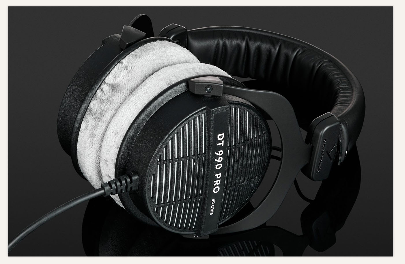 Mixing on Headphones with dSONIQ Realphones 2 | digitalfilms