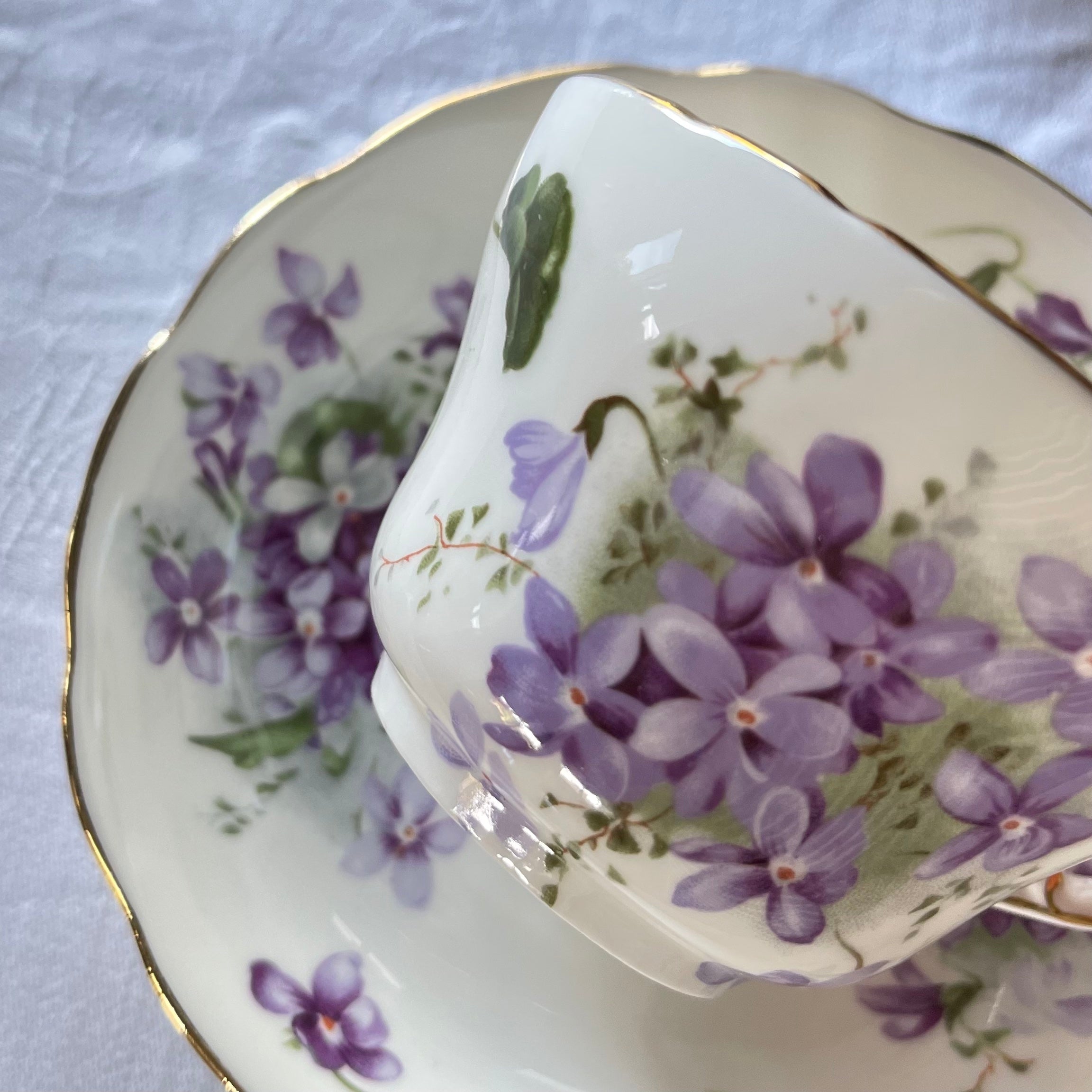 🏴󠁧󠁢󠁥󠁮󠁧󠁿ハマースレイ ヴィクトリアンバイオレット カップ