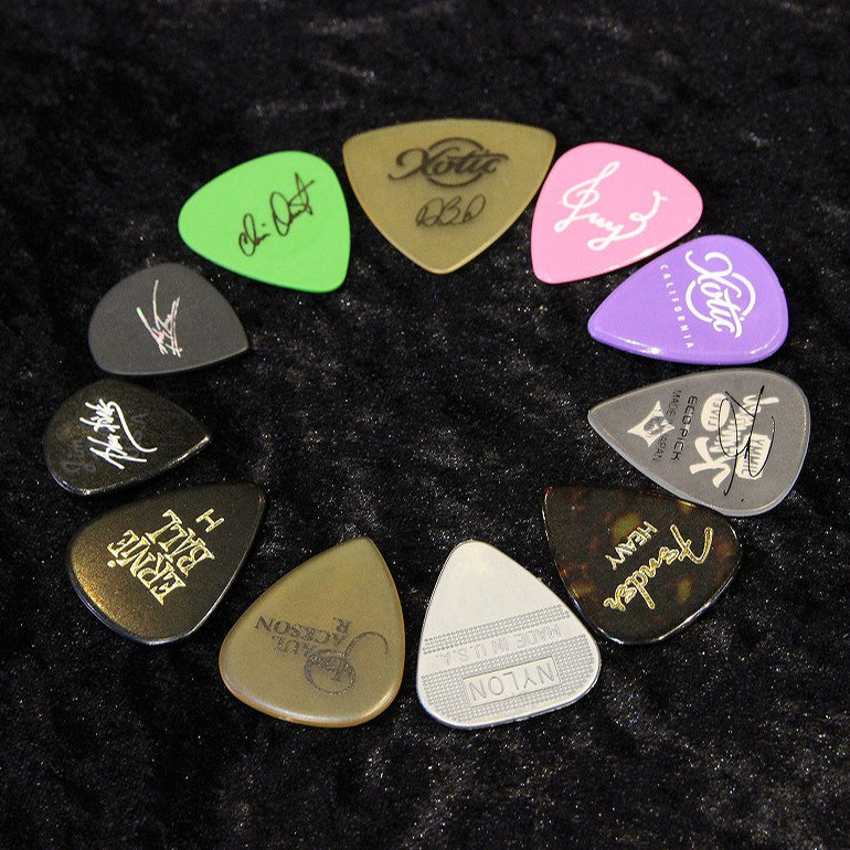 XoticからRC Booster 20thを記念しRC Boosterが復刻！