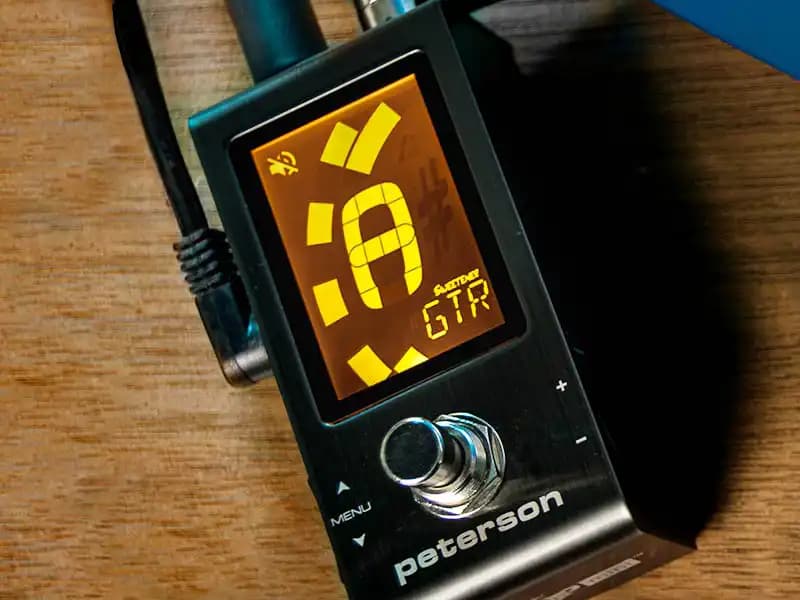 PETERSONからチューナーペダル「Strobo Stomp mini 」が発売！